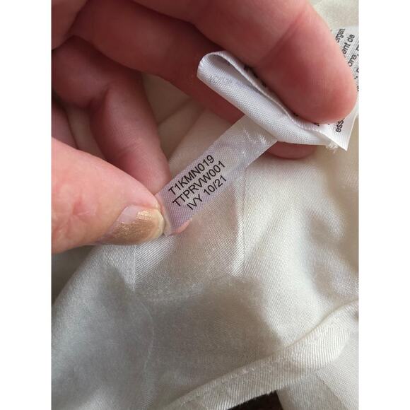 ✨ TOMMY HILFIGER White Viscose Blouse – Size S ✨ - Picture 6 of 7